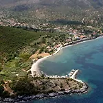 Patelis Apart Otel 3*