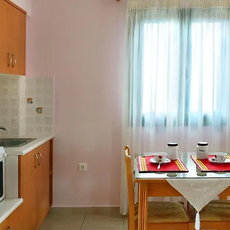 Apartahotel Patelis Poúlithra