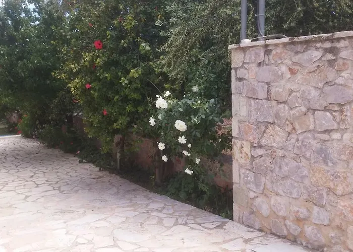 Aparthotel Patelis Poúlithra