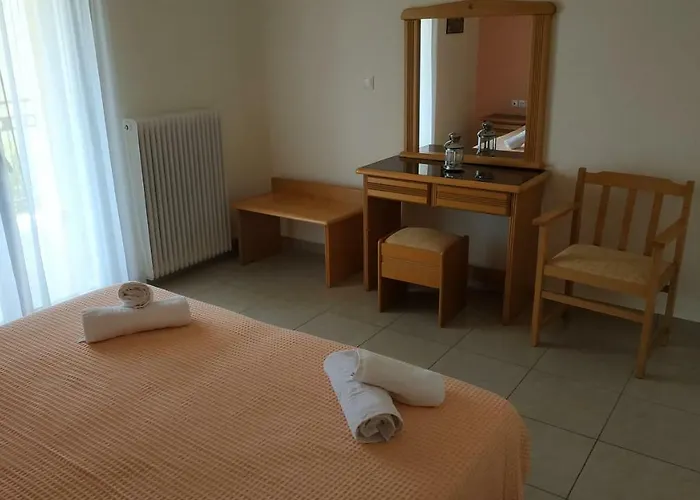 Aparthotel Patelis Poúlithra